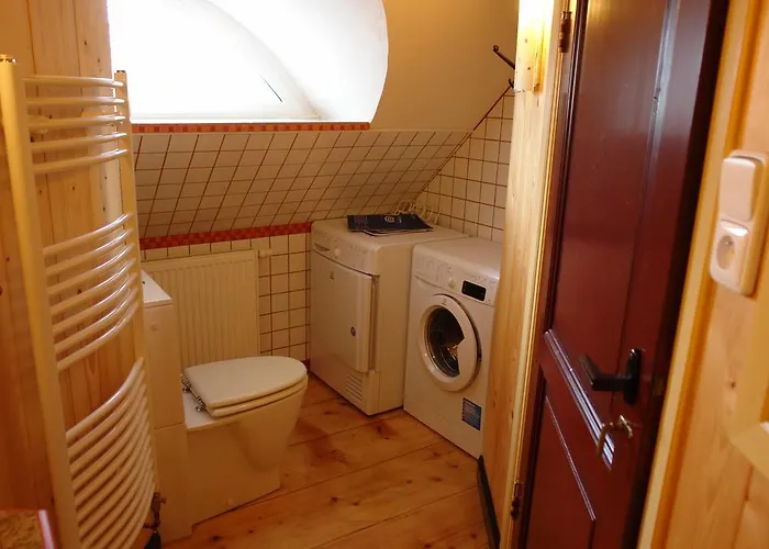 Hugo - 3 Retreat * Tanvald